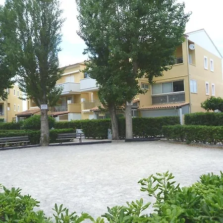 Maison avec Piscine, Tennis, Pétanque, Parking et Proche Plage - FR-1-387-171-2